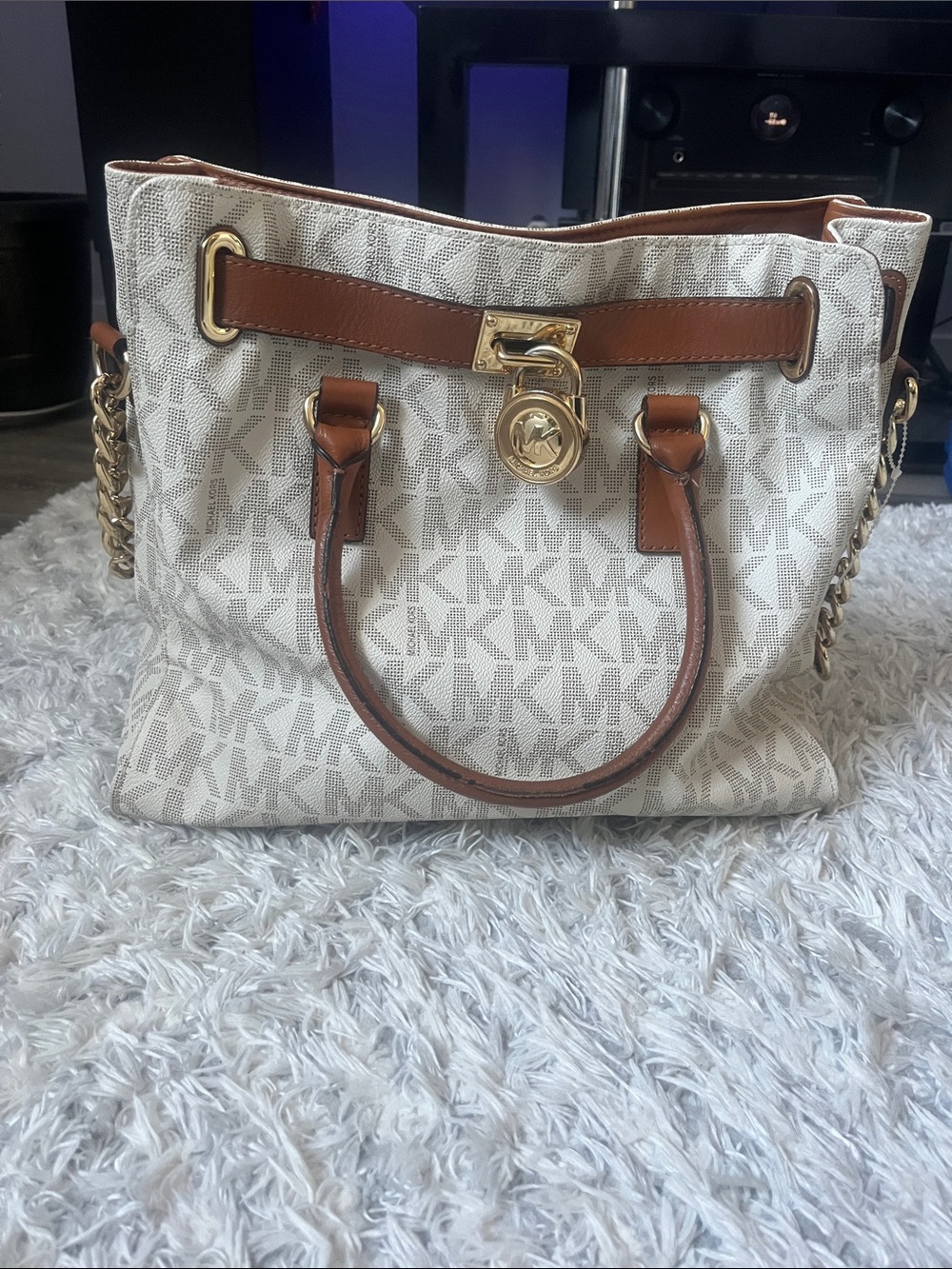 MICHAEL KORS MK SIGNATURE TOTE BAG
